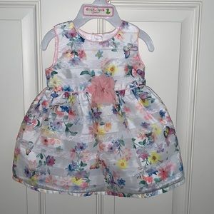 Wonder Nation, 3-6m, Gorgeous Dress w/Flowers & Butterflies on Delicate Fabric